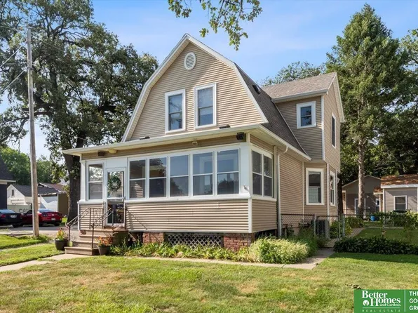 812 Bancroft St, Omaha, NE 68108