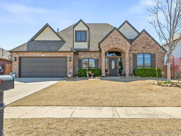20290 E 33rd St S, Broken Arrow, OK 74014