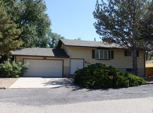 496 S Autumn Ln, Pueblo West, CO 81007