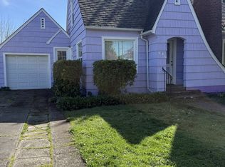 493 Park St, Lebanon, OR 97355