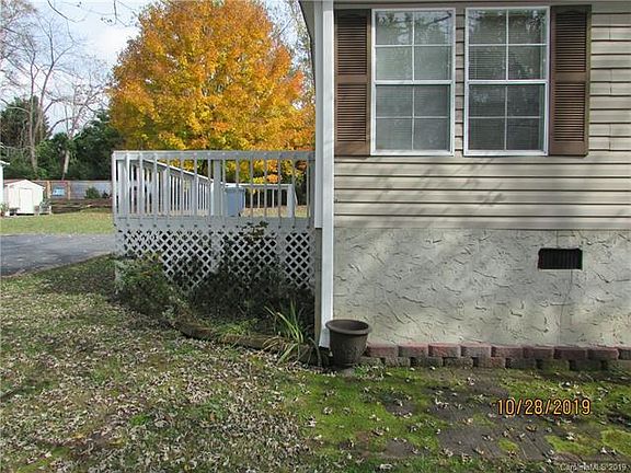 2nd image of 424 Katie Dr