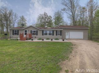 11580 Rooksby St, Sand Lake, MI 49343