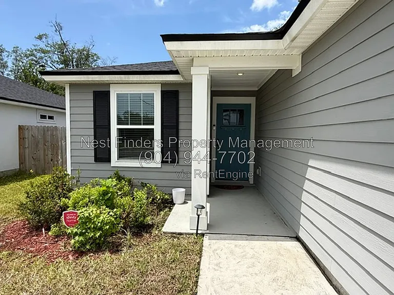 4220 Matador Dr — Photo 2
