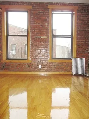 Rented by City Connections Realty | media 4