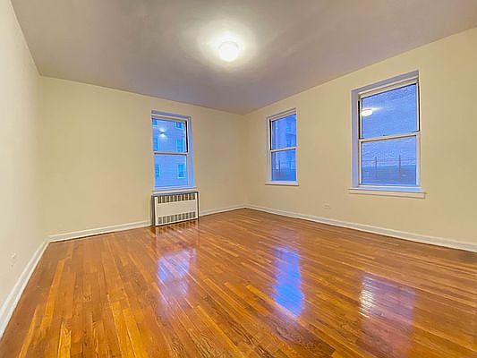 1st image of 14037 Ash Ave APT 103