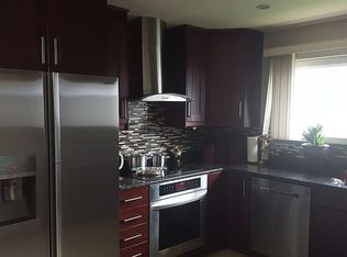 37528 Rosebush St, Sterling Heights, MI 48310