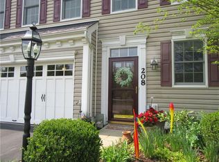 208 Estates Dr, Gibsonia, PA 15044