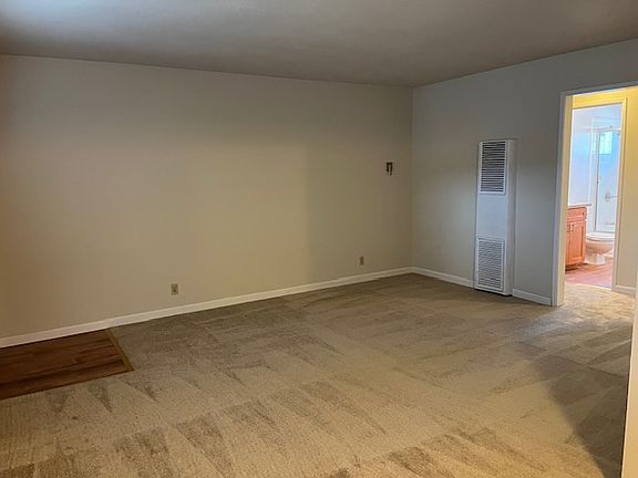 5th image of 176 Towne Ter #6