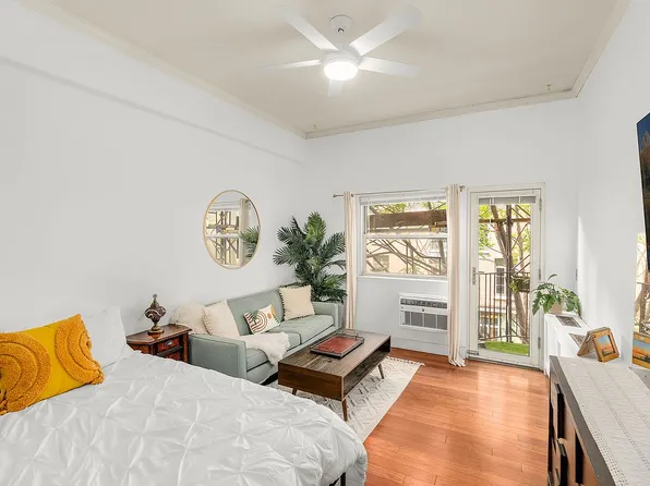 211 Thompson St APT 2C, Manhattan, NY 10012