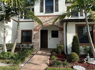 3364 W 106th Ter, Hialeah, FL 33018