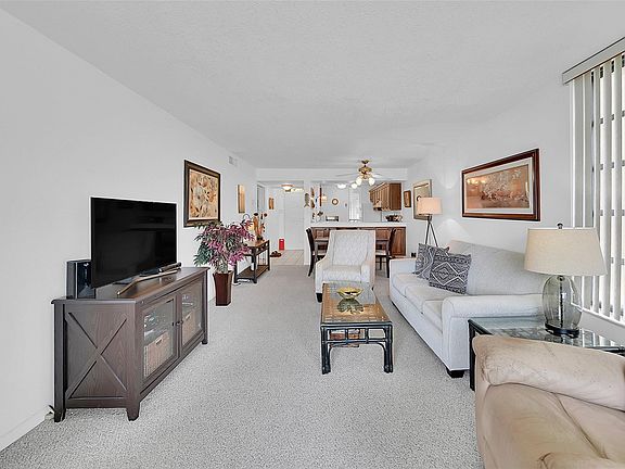4th image of 6618 Coral Lake Drive #206