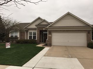 24312 Bridgewater Ct, Brownstown, MI 48134