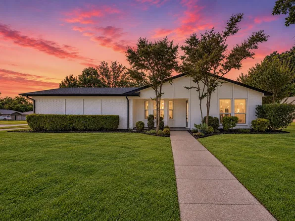 3101 Whisper Wood Ln, Bedford, TX 76021