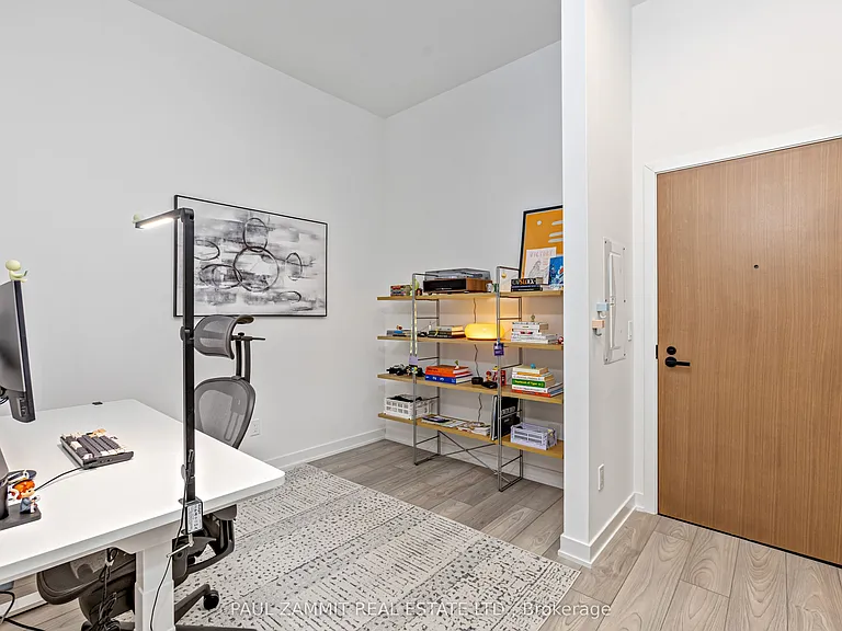 8 Tippett Rd #107 — Photo 2