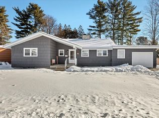 7 Northup Drive, Queensbury, NY 12804