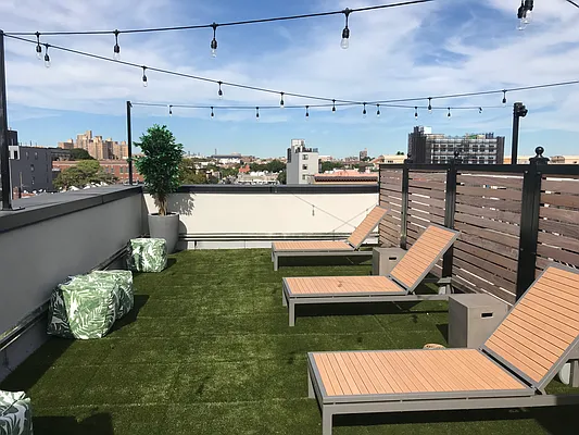 Rented by Tapiro Realty | media 15