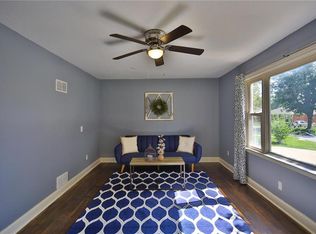 615 NW Olive St, Lees Summit, MO 64063