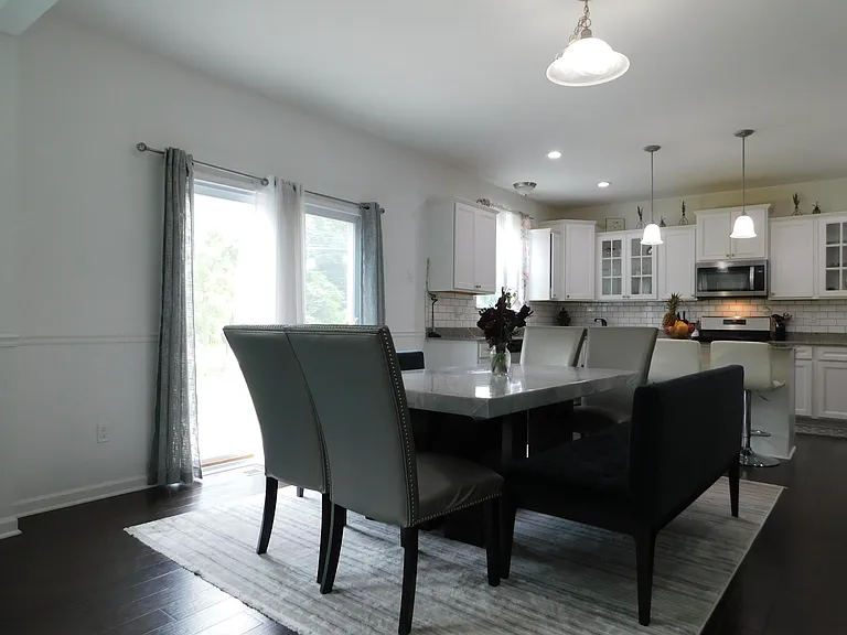 4446 Christina Dr — Photo 7