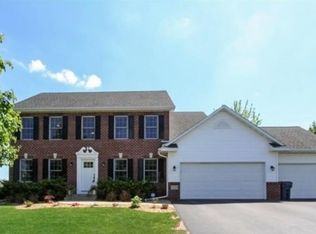 7378 Whitehall Rd, Shakopee, MN 55379