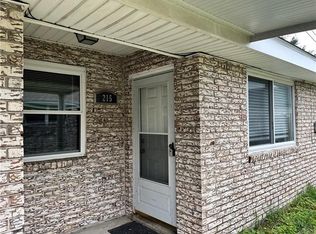 215 E Genie St, Chalmette, LA 70043