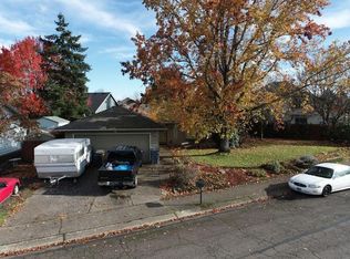 3665 Bartley Dr SE, Albany, OR 97322