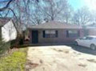 360 Helen St, Conway, AR 72034