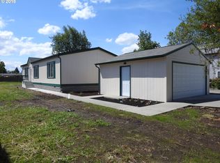 468 19th St, Springfield, OR 97477