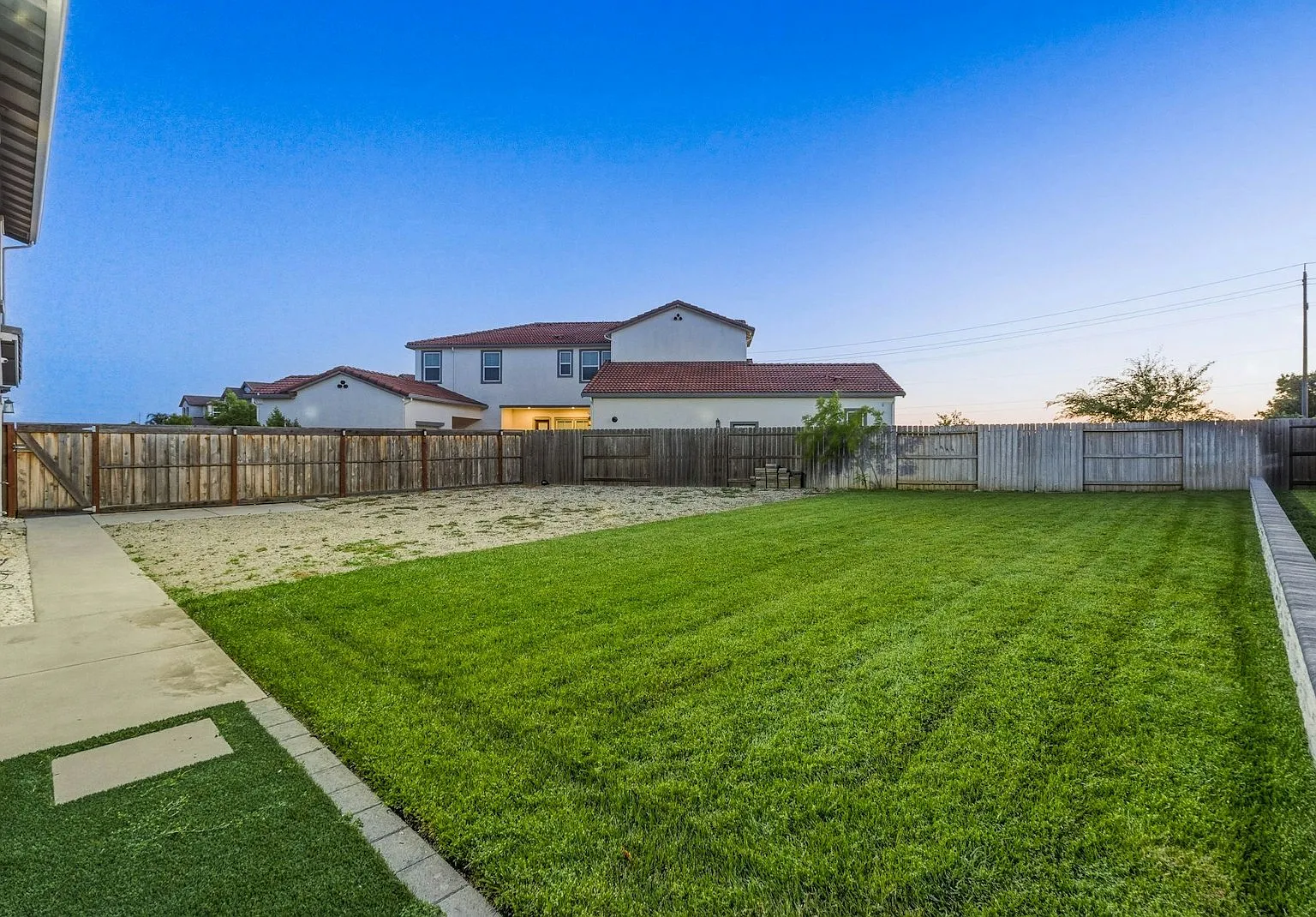 7487 Amonde Way — Photo 4