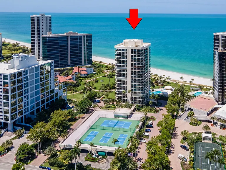 4901 Gulf Shore Blvd N #903 — Photo 2