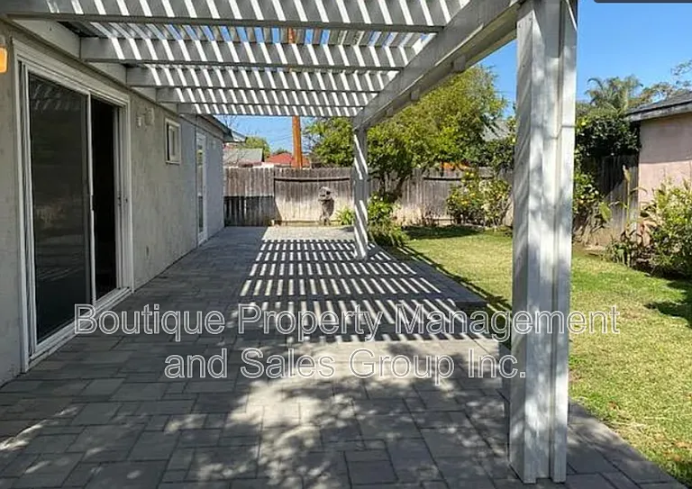 1815 N Westwood Ave #A — Photo 39