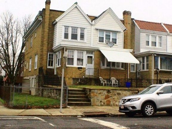 2nd image of 3401 Saint Vincent St