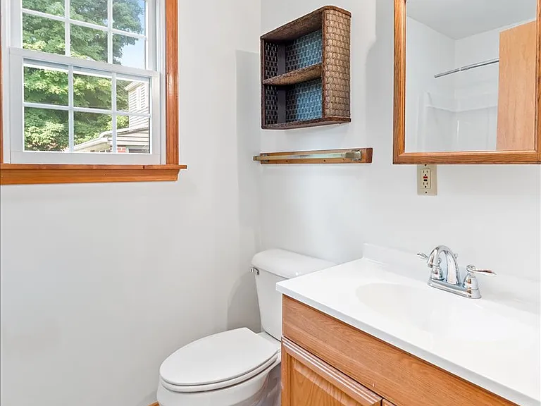 1103 Mount Allen Rd — Photo 27