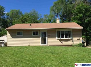 3238 S 40th St, Omaha, NE 68105