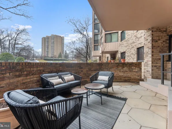 5903 Mount Eagle Dr APT 103, Alexandria, VA 22303