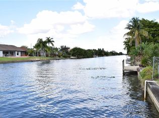 532 SE 21st Ave, Cape Coral, FL 33990