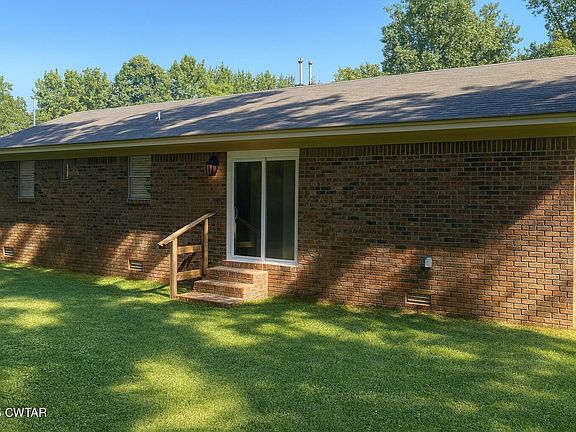 4th image of 1132 Berrywood Ave
