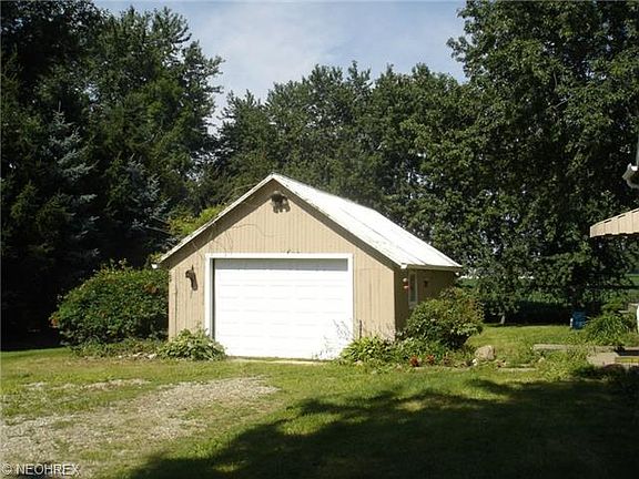 2nd image of 6856 Bates Rd