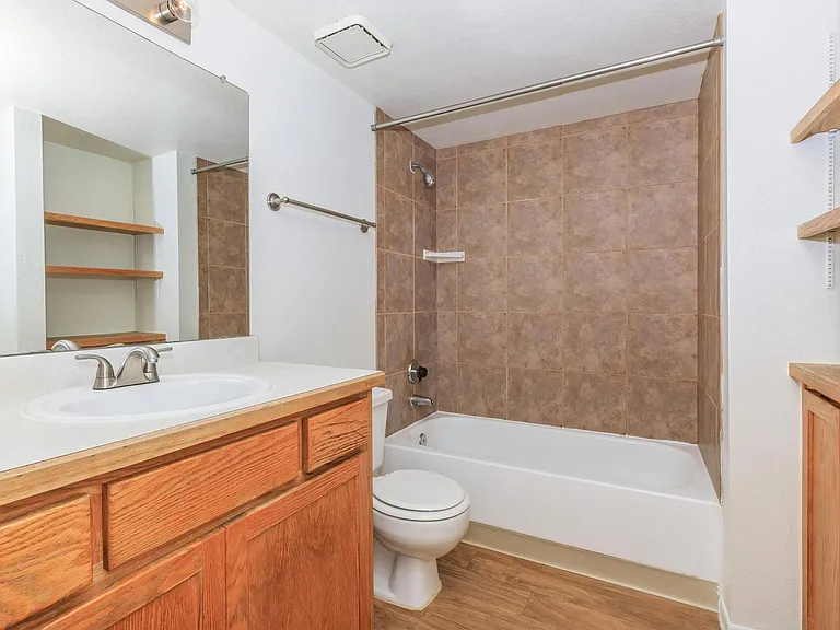Rio Cancion Apartments — Photo 105