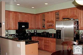 1st image of 901 S Lone Pine Ln