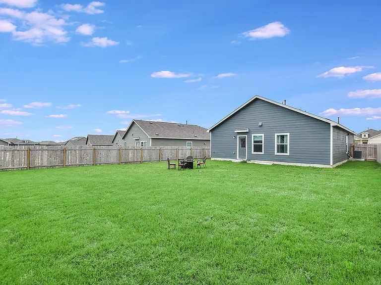 2712 Louris Ln — Photo 19