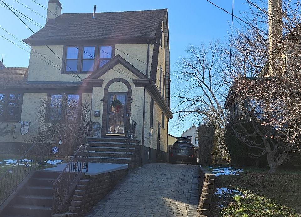 2nd image of 214 Rutgers St