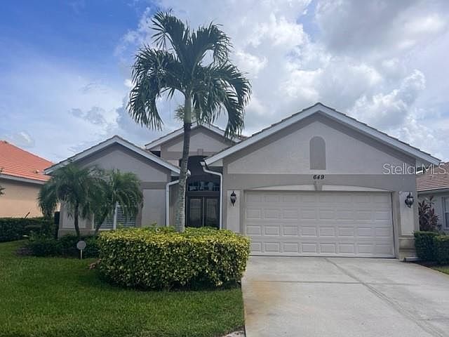 1st image of 649 Silk Oak Dr