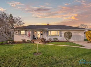 709 Erie St, Woodville, OH 43469