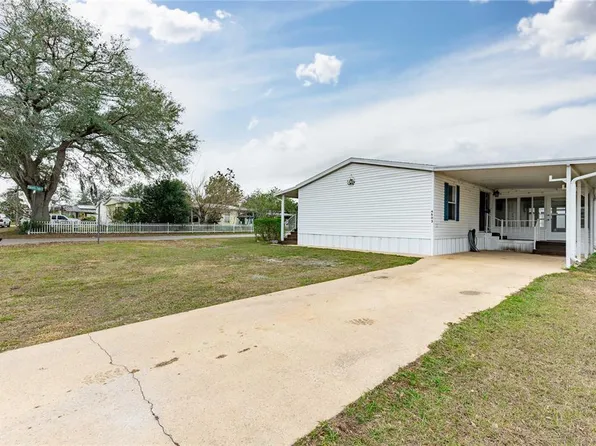 4503 Autumn Palm Dr, Zephyrhills, FL 33542