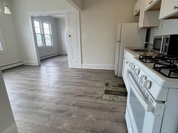 310 Crann St APT 1, Hillside, NJ 07205
