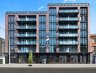 825 De Kalb Avenue in Bedford-Stuyvesant