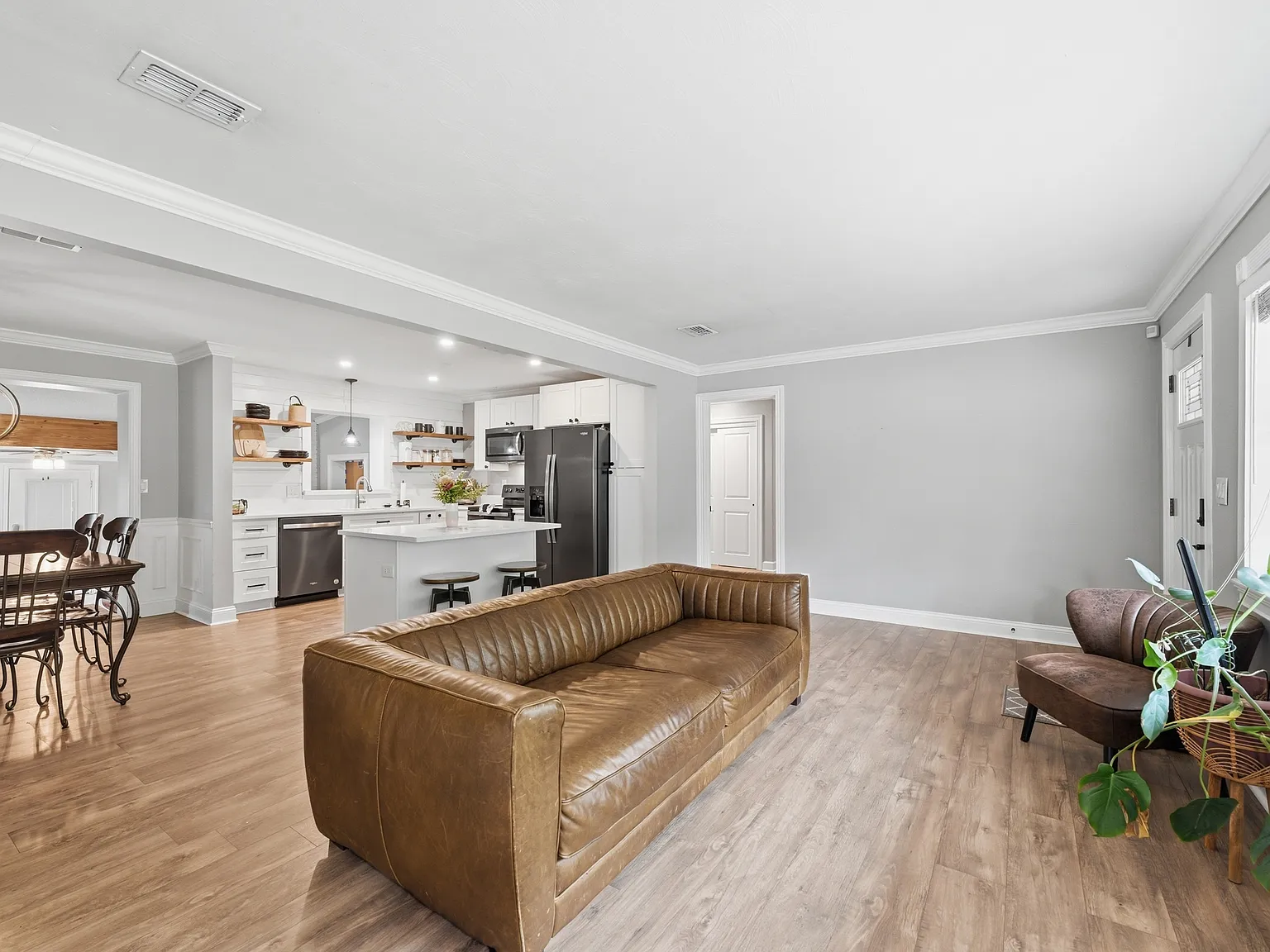 3764 Culp Dr — Photo 4