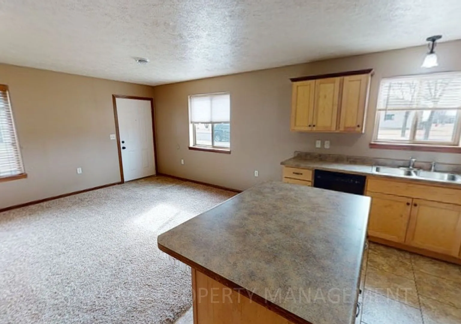 Fieldstone Townhomes — Photo 2