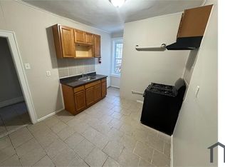 333 Park Ave APT 36, Newark, NJ 07107