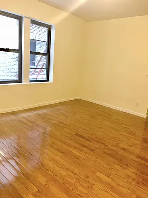 Rented by Silverstreet RE LLC | media 4